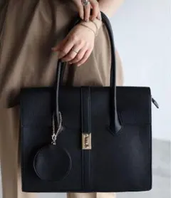 Item thumbnail for item a04caaa7-79e3-4e5e-82b4-286e6ee82896