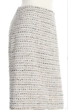 KARL LAGERFELDカール・ラガーフェルド　ベビーピンクツィードスカート