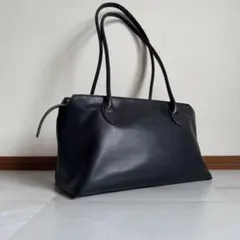 Item thumbnail for item ecc4b765-7351-49e7-ac0e-550456d32349