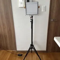 Item thumbnail for item d1cbef74-46c5-4f92-b9fe-30d3cebf5c80