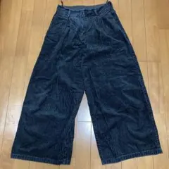 GU コーデュロイパンツ