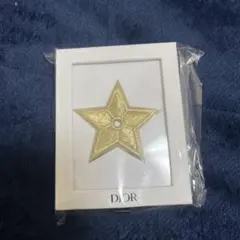 Dior 星型ブローチ ゴールド