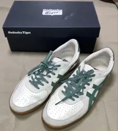 Item thumbnail for item a3996c36-0414-4a47-adec-f58a5c8f2e84