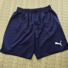 PUMA ネイビー ハーフパンツ