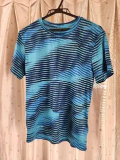 Nike THE NIKE TEE DRI-FIT Tシャツ Sサイズ