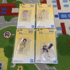 新品　一番くじ　ワンピース H賞　アクリルスタンド　4種　メモリーオブヒロインズ