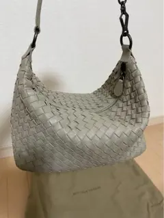 ボッテガヴェネタ イントレチャート ワンショルダーバッグ