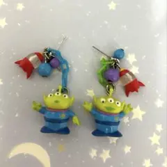 美品＊トイストーリーピアス