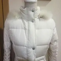 ★美品★ ロングダウンコート　ホワイト　ファー付きフード　Mサイズ