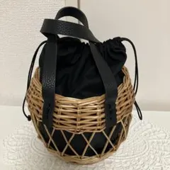 ラタン バケツ型かごバッグ ブラック未使用　値下げしました