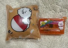 【2点セット】BT21RJカセットテープチャーム・キーホルダー