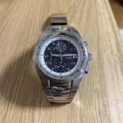 GIVENCHY ジバンシー 腕時計 イカルス クロノグラフ スイス製 黒文字盤