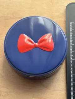 ジブリパーク　キャンディ缶　魔女の宅急便 KIKIリボン