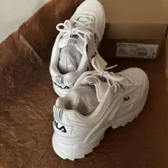 ⭐︎バズさま専用⭐︎FILAスニーカー 22cm DISTORTER PREMIUM