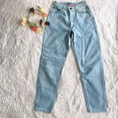 サムシング　プロデュースbyエドウェン　テーパードデニム 厚みあり