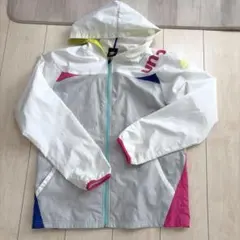 umbro フード付きウィンドブレーカー