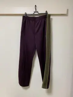 2025年最新】needles トラックパンツ マルーンの人気アイテム - メルカリ