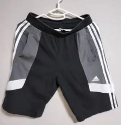 160 ジュニア adidas ショートパンツ