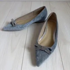 【美品】LE TALON ポインテッドメタルリボンフラットパンプス ベルベットのサムネイル