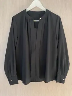 VISビス♡ 襟元2way 洗える長袖タックブラウス　ブラック　M