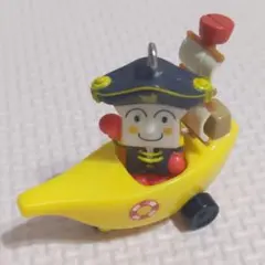 しょくぱんマン　車　キーホルダー　フィギア　アンパンマン