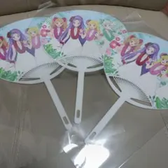 バラ売り可　アイカツ　ハワイアンズ　うちわ　３枚