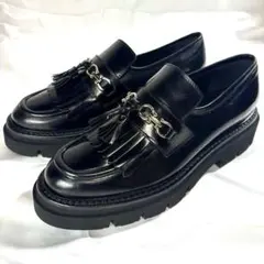 新品級❣️Luca Grossi チェーンローファー 厚底 パテント24.0 黒 新品級❣️Luca Grossi チェーンローファー 厚底 パテント24.0 黒