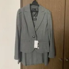 【新品・タグ付き】千趣会　ベルメゾン　フォーマルスーツ