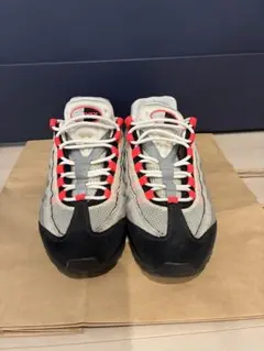 Nike Air Max 95 グレー/ブラック/レッド
