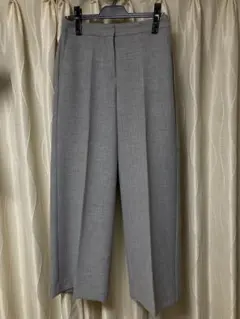 セオリーリュクスのグレー ワイドパンツ ウール混合