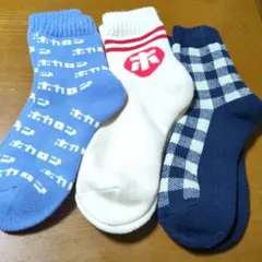 【新品未使用】ホカロン柄　裏起毛ソックス　3足セット　23cm〜25cm