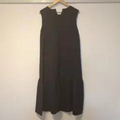 SOEJUソージュ(新品)ノースリーブロングフレアワンピース Free