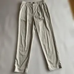 UNTITLED 新品未使用　接触冷感テーパードパンツ　ベージュ　サイズ1のサムネイル