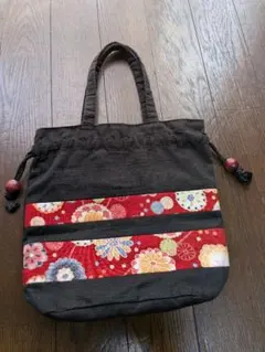 和装 巾着袋 黒 赤 花柄 小物入れ