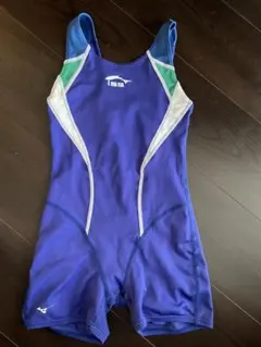 イトマン女子水着　140cm