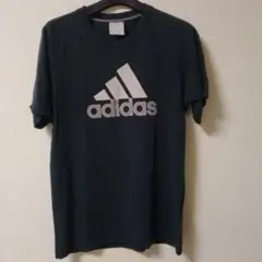 adidas ダークグレー 半袖Tシャツ
