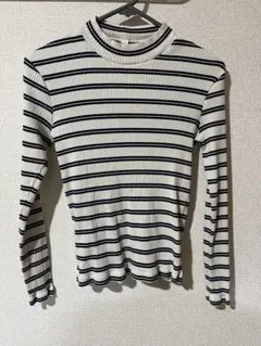 UNIQLO ボーダー リブハイネック薄手ニット 長袖