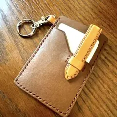 ブラウン　レザー　パスケース　キーホルダー　定期入れ　カードケース　ヌメ革