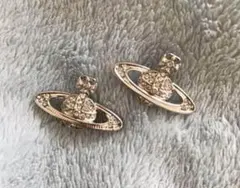 ヴィヴィアンウエストウッド　オーブ　ピアス　シルバー