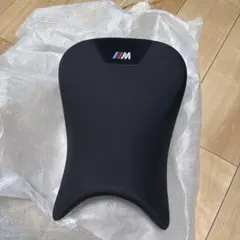 BMW Mシリーズ シート 52 53 9 899 888のサムネイル