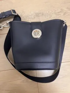 kate spade オードリー　ミニ　バケット