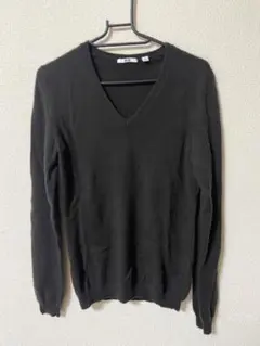 カシミヤ100% UNIQLO Vネックセーター