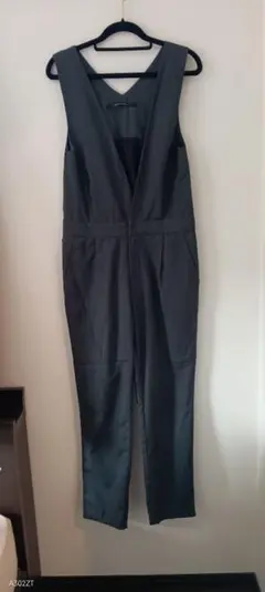 グレー Vネック オールインワン