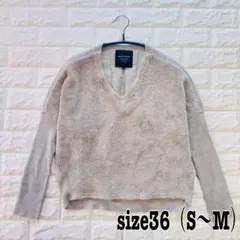 【美品】MICA & DEAL マイカ＆ディール ボア切替ニット Vネック 36のサムネイル
