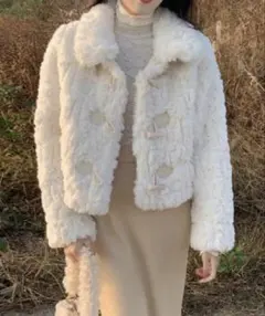 ホワイトファーダッフルコート Mサイズ相当