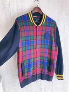 トミーヒルフィガー　チェック　ニット