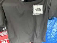 THE NORTH FACE Tシャツ ブラック レオパード