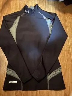 Under Armour アンダーアーマー　メタル黒/グレSM