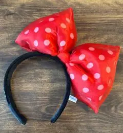 ミニーマウス風 赤い水玉リボンカチューシャ