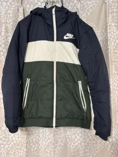 Nike ダウンジャケット ネイビー/ホワイト/グリーン